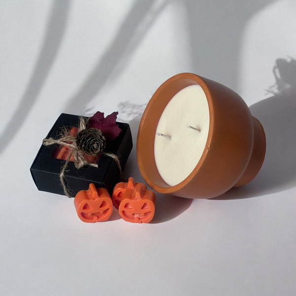 Orange Candle Bowl, Pumpkin Wax Melts.