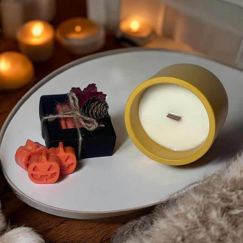 Yellow Classic Candle Jar, Pumpkin Wax Melts.