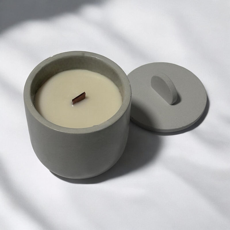 Classic Candle Style, Concrete Jar.